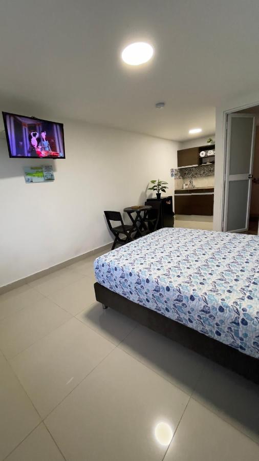 Sea Life Apartamentos En Via Principal Centro Y San Luis San Andrés 外观 照片