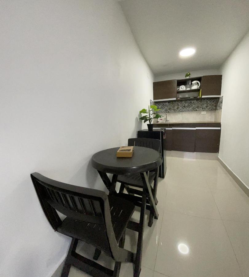 Sea Life Apartamentos En Via Principal Centro Y San Luis San Andrés 外观 照片