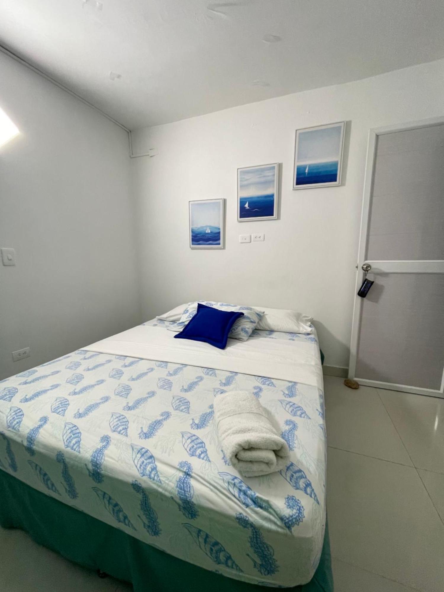 Sea Life Apartamentos En Via Principal Centro Y San Luis San Andrés 外观 照片