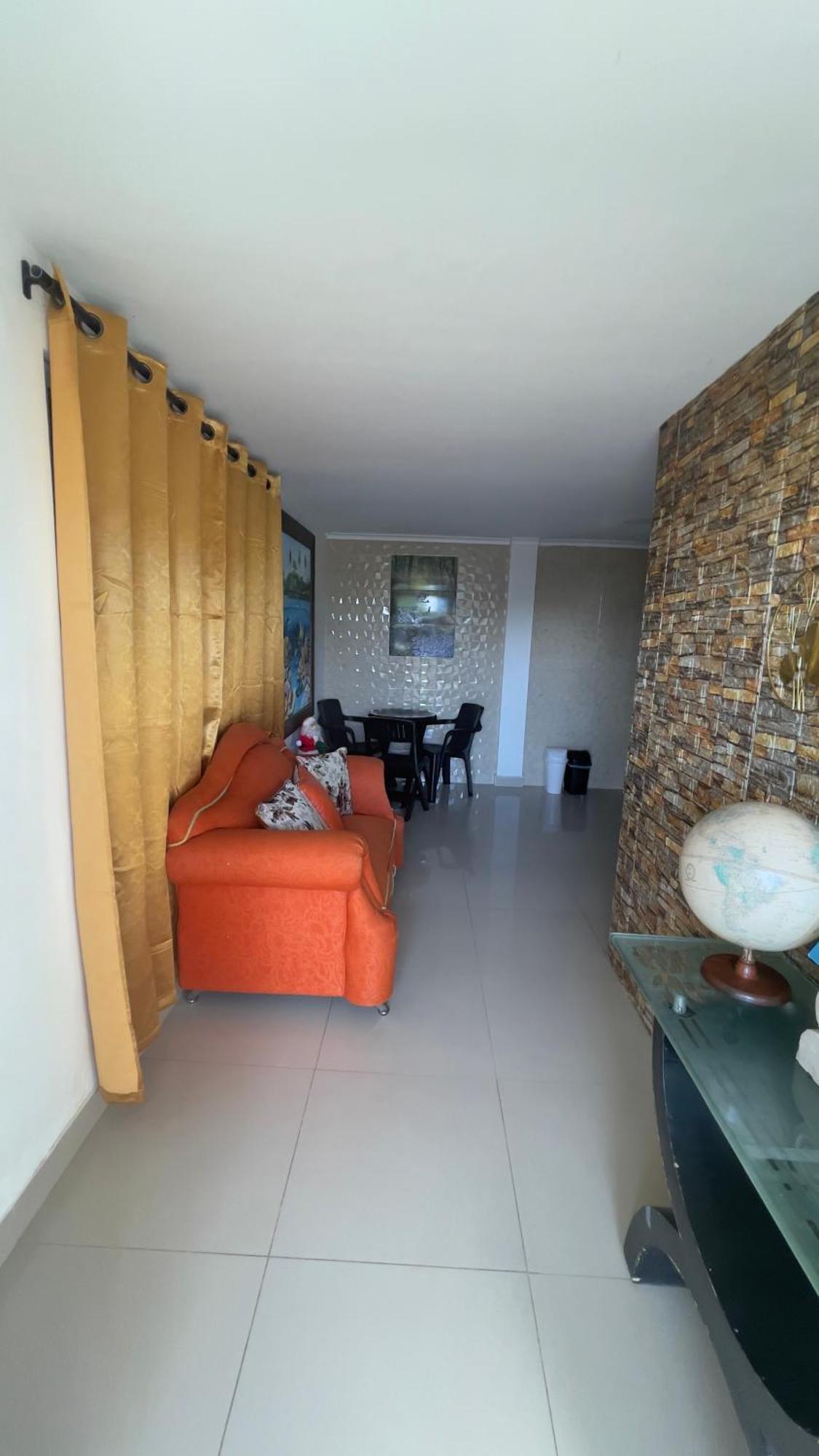 Sea Life Apartamentos En Via Principal Centro Y San Luis San Andrés 外观 照片